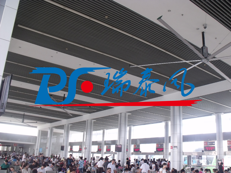 高大廠房車間通風(fēng)降溫，瑞泰風(fēng)工業(yè)大風(fēng)扇，夏日防暑好搭檔！