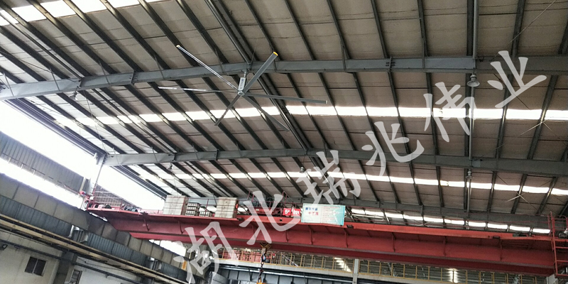 瑞泰風(fēng)大型工業(yè)風(fēng)扇安全有保障，是您選擇了就不會(huì)后悔的產(chǎn)品！