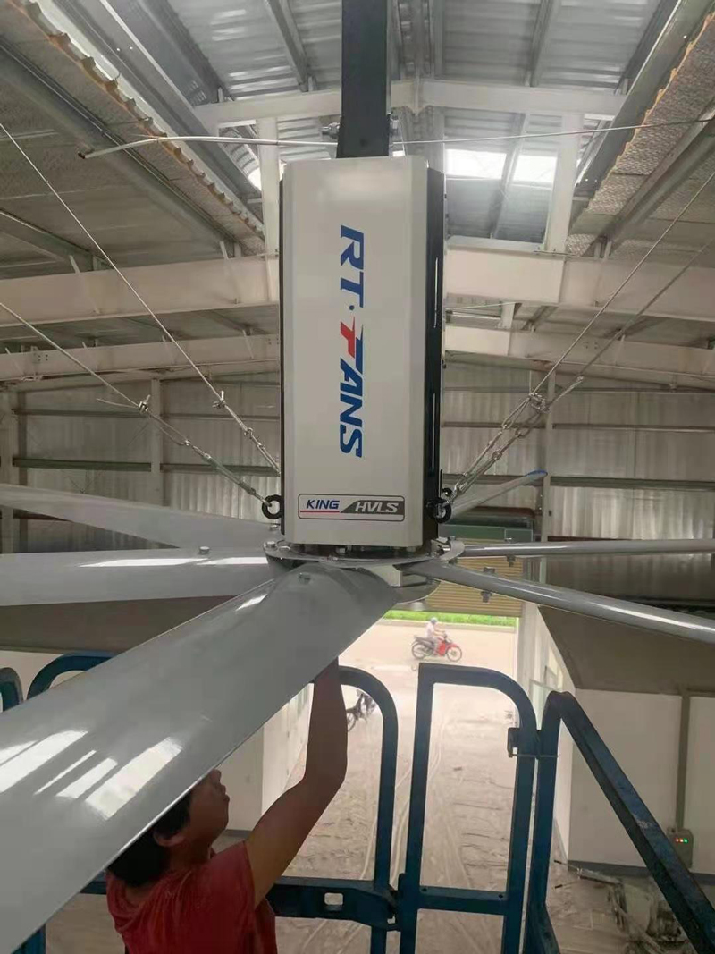 高大型空間降溫使用什么設備好，有沒有推薦的設備